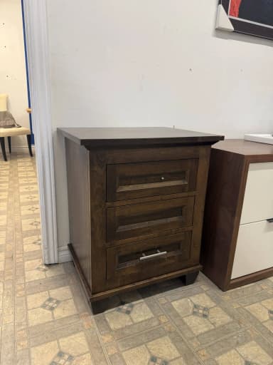 Algonquin Nightstand