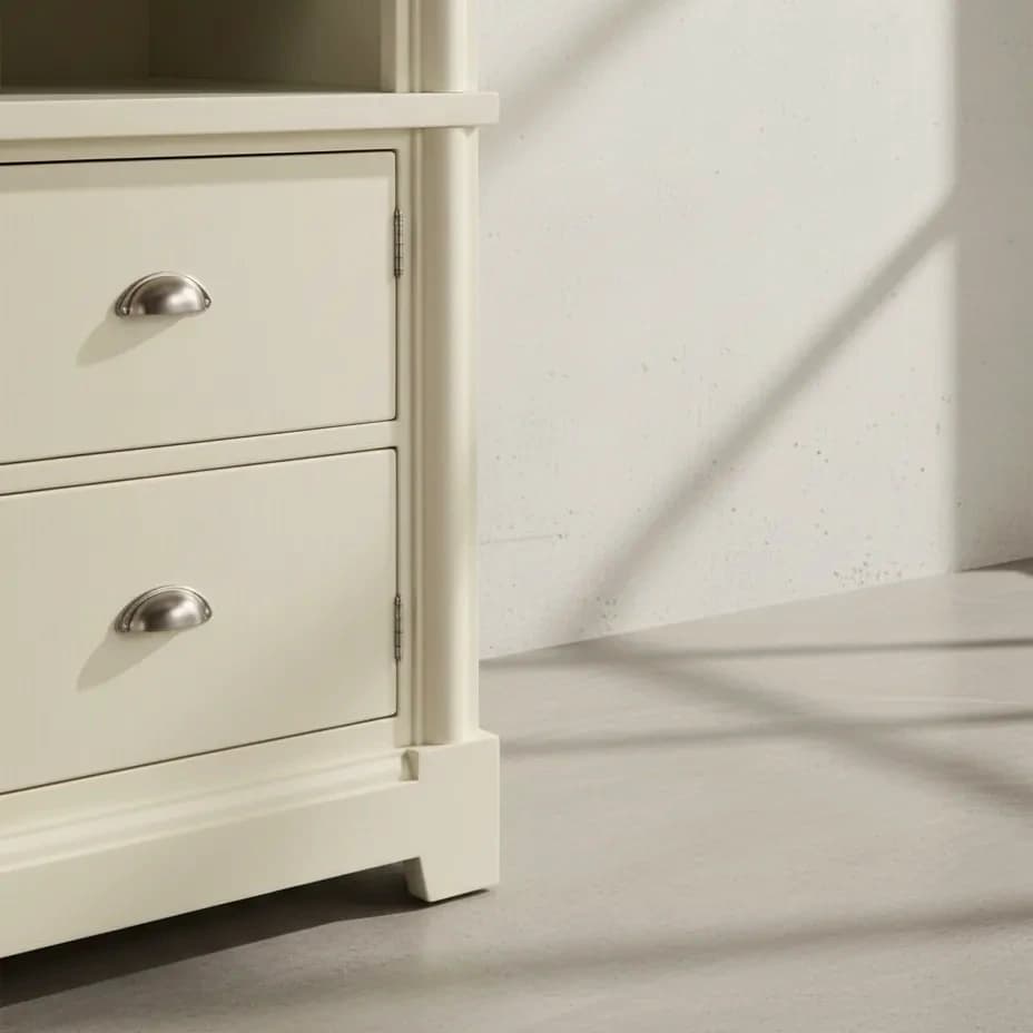 penwood furniture hudson valley entertainment unit medium close up